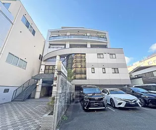 カーサ リラ室町の画像