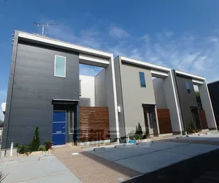 京都府京田辺市興戸地蔵谷【テラスハウス】の外観