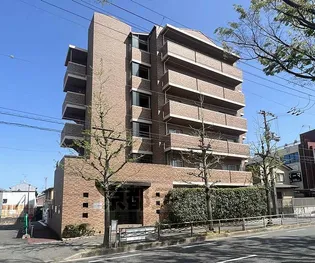 ラフィネ西京極【2階】の外観