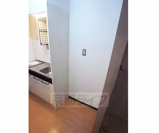 ウエストグランアベニュー六角【405号室】のキッチン