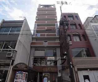 京都府京都市中京区三条通烏丸西入る御倉町【マンション】の外観