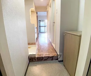 CASA VERDE寺町二条【703号室】の玄関
