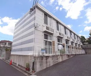 レオパレスフォンターナ【2階】の外観