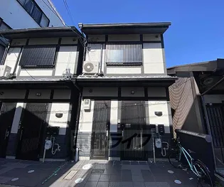 京都府京都市中京区西ノ京円町【テラスハウス】の外観