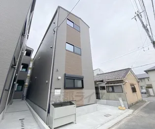 スカイイオリ【3階】の外観