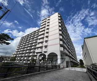 京都府京都市右京区山ノ内苗町【マンション】の外観