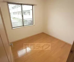 パインフィールド洛西【2階】の居間