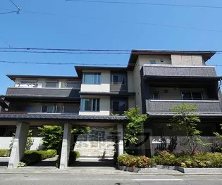 LA SOIE釜座の画像