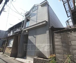 京都府京都市下京区東中筋通六条上る天使突抜4丁目【アパート】の外観