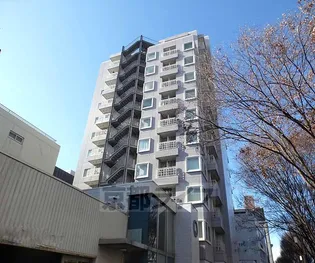 パインフィールド御池【206号室】の外観
