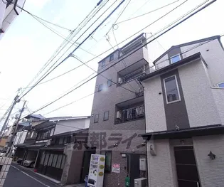 京都府京都市下京区官社殿町【マンション】の外観