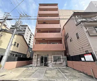 パルティール四条【1階】の外観