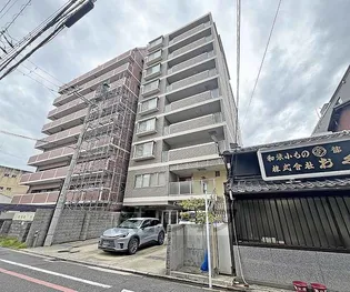 京都府京都市下京区松原通富小路東入ル松原中之町【マンション】の外観