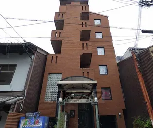 FLAT136【206号室】の外観