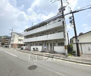 榊田マンション【302号室】の外観