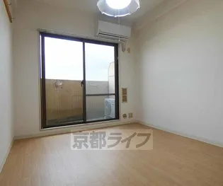 朝日プラザ深草【514号室】の居間