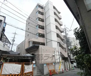 ザ・ブセナ稲荷新道【302号室】の外観