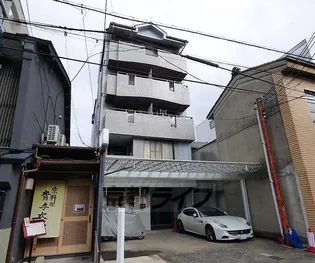 京都府京都市中京区油小路通三条上ル宗林町【マンション】の外観