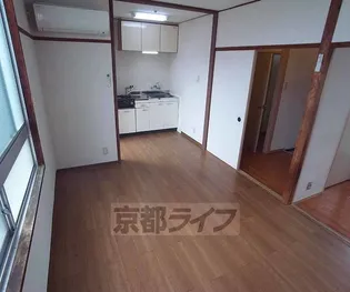 瓜生ハイツ【311号室】の居間