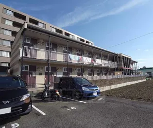 レオパレスメゾンエトワール桂南【1階】の外観