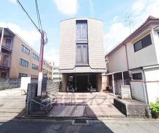 京都府京都市右京区花園春日町【マンション】の外観