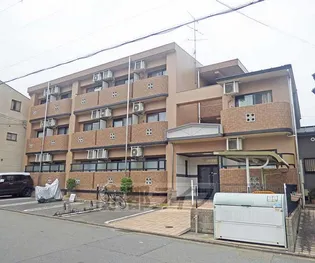 ミーティス衣笠【2階】の外観