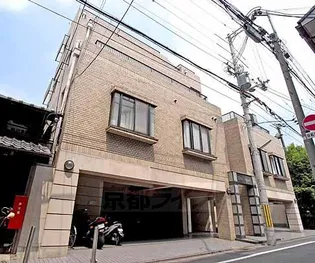 WEST SQUAREの画像