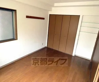 グランドパルティールⅢ【203号室】の外観