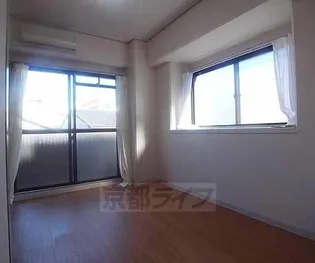 トワール高野【402号室】の居間