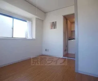 トワール高野【402号室】の居間