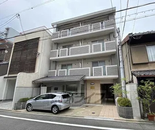 押小路フラットの画像