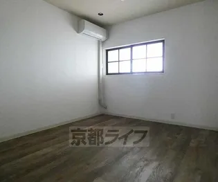 セブンスパークアパートメント【101号室】の居間