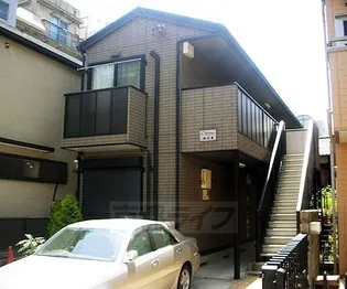 シャルム御所東【1階】の外観