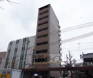 グランコスモ河原町【602号室】の外観