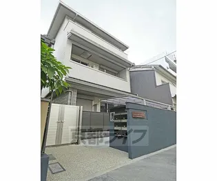 モンテリザイア御駕籠【102号室】の外観