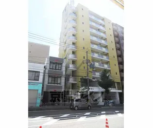 京都府京都市山科区竹鼻堂ノ前町【マンション】の外観
