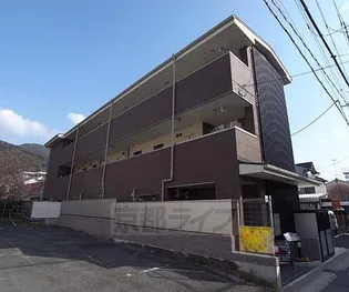 シャン・ド・フルール【3階】の外観