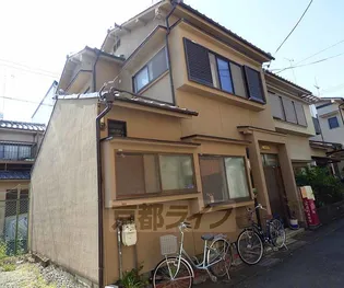 京都府京都市右京区嵯峨天龍寺広道町【テラスハウス】の外観