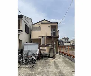 京都アパートメント4【1階】の外観