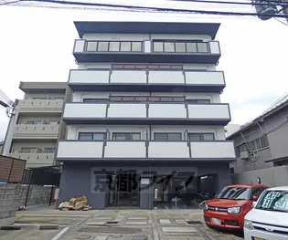 アール四条大宮【3階】の外観