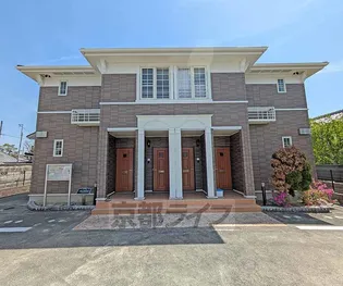 アルコバレーノ【2階】の外観