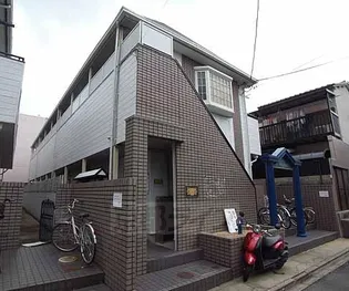 レオパレス伏見第3【1階】の外観