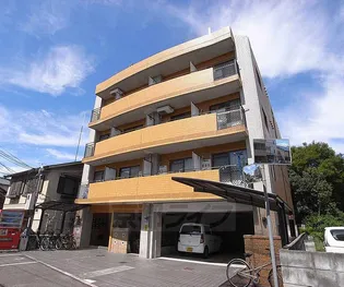 プリオールB【3階】の外観