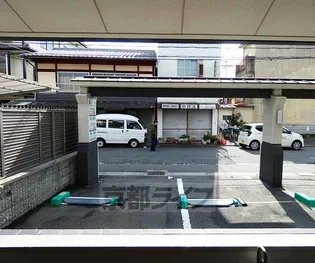 KCCフラット鞍馬口【207号室】の居間