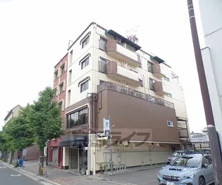 京都府京都市左京区東丸太町【アパート】の外観
