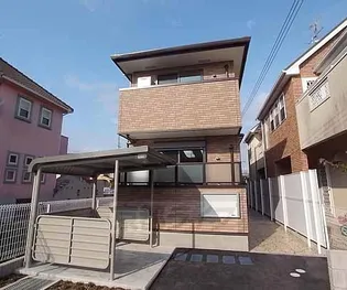ラ カーサディノンナの画像
