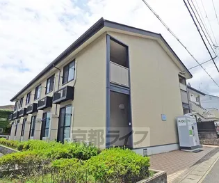 レオパレス鳴滝【1階】の外観