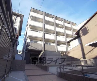京都府京都市右京区花園春日町【マンション】の外観