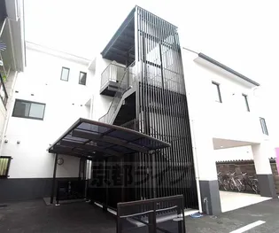 京都府京都市右京区山ノ内西裏町【マンション】の外観