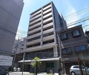 京都府京都市中京区油小路通四条上る藤本町【マンション】の外観